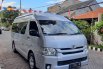 Dijual Mobil Toyota Hiace Commuter 2.5 MT Diesel Silver 2015 Surabaya 5
