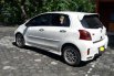 Jual cepat mobil Toyota Yaris TRD Sportivo 2012 di Jawa Timur 2