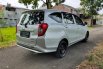 Jual Mobil Bekas Daihatsu Sigra 1.0 M M/T 2018 Silver di Jawa Barat 6
