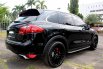 Dijual Porsche Cayenne 3.6 2012 Hitam Terawat di DKI Jakarta 5