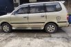 Jual Toyota Kijang LGX 2003 di Jawa Barat 7