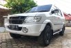 Isuzu panther touring tahun 2012 putih 6