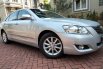 Toyota Camry 2.4 V 2008 Istimewa 8