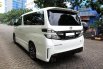 Toyota Vellfire ZG 2013 Putih 5