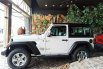 Jeep Wrangler Sport 2d putih 2020 3