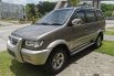 Isuzu Panther TOURING Manual 2001 8