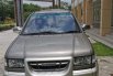 Isuzu Panther TOURING Manual 2001 9