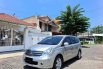 Jual mobil Nissan Grand Livina Ultimate 2011 bekas, Jawa Timur 19