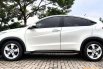 Mobil Honda HR-V 2015 E dijual, Jawa Tengah 8