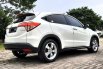 Mobil Honda HR-V 2015 E dijual, Jawa Tengah 10
