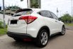 Honda HR-V E 2015 Putih 6