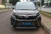 Jual cepat Toyota Voxy 2017 di Banten 16