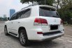 Lexus LX 570 2012 Putih 6