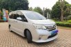 Mobil Nissan Serena 2014 Highway Star terbaik di Banten 8