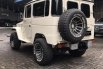 Hardtop Fj40 M/T 1981 Putih Siap Pakai  5