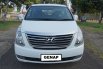 Hyundai H-1 Elegance 2012 Putih 3