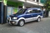 Mitsubishi Kuda Grandia Matic Tahun 2002 Biru Seilver 2