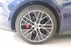 Brand New 2020 Porsche Taycan 4S Gentian Blue Metallic on Black 5
