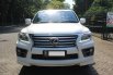 Lexus LX 570 at 2012 Putih - Unit istimewa  3