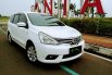 Nissan Grand Livina XV 2015 1