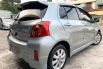 Toyota Yaris E 2012 At 4