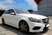 Mercedes-Benz E-Class E 400 2016 Putih 1