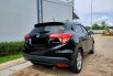 Honda HR-V E CVT 2017 Hitam 6