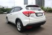 Honda HR-V 1.5L E CVT 2016 Putih 5