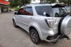 Jual mobil bekas murah Toyota Rush G 2016 di Banten 6