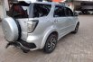 Jual mobil bekas murah Toyota Rush G 2016 di Banten 3