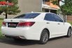 Toyota Crown Royal Saloon 2013 10