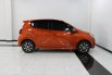 Daihatsu Ayla 1.2 R MT 2018 Orange 8