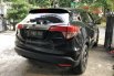 Dijual mobil bekas Honda HR-V E, Jawa Timur  3