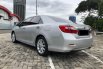 Toyota Camry 2.5 V 2013 Sedan 4