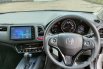 Dijual mobil bekas Honda HR-V E, Jawa Timur  11