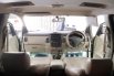 Toyota Kijang Innova G 2.0 2010/2011 Manual 6