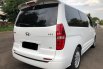 Hyundai H-1 XG BENSIN 2012 Putih 5