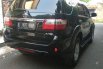 Jual Toyota Fortuner G Luxury 2011 harga murah di DKI Jakarta 11