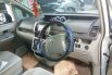 Dijual mobil bekas Toyota NAV1 Luxury V, Jawa Timur  4