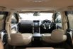 Toyota Land Cruiser Prado TX Limited 2.7 Automatic Bensin Hitam 8