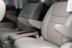 Jual mobil bekas murah Toyota Alphard 2004 di DKI Jakarta 9