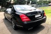 Mercedes-Benz S-Class 300 AT 2008 Hitam 3