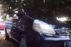 Mobil Nissan Serena 2005 terbaik di Jawa Barat 1