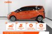 Toyota Sienta V MT 2017 Orange 3