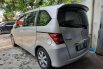 Dijual mobil bekas Honda Freed E, Jawa Timur  3