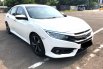 Honda Civic ES 2018 Putih 2
