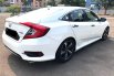 Honda Civic ES 2018 Putih 5