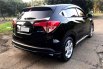 Honda HR-V 1.5L E CVT 2016 Hitam 4