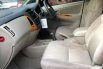 Jual mobil Toyota Kijang Innova V 2010 bekas, Bali 10