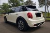 Mobil MINI 5 door 2019 Cooper S terbaik di DKI Jakarta 9